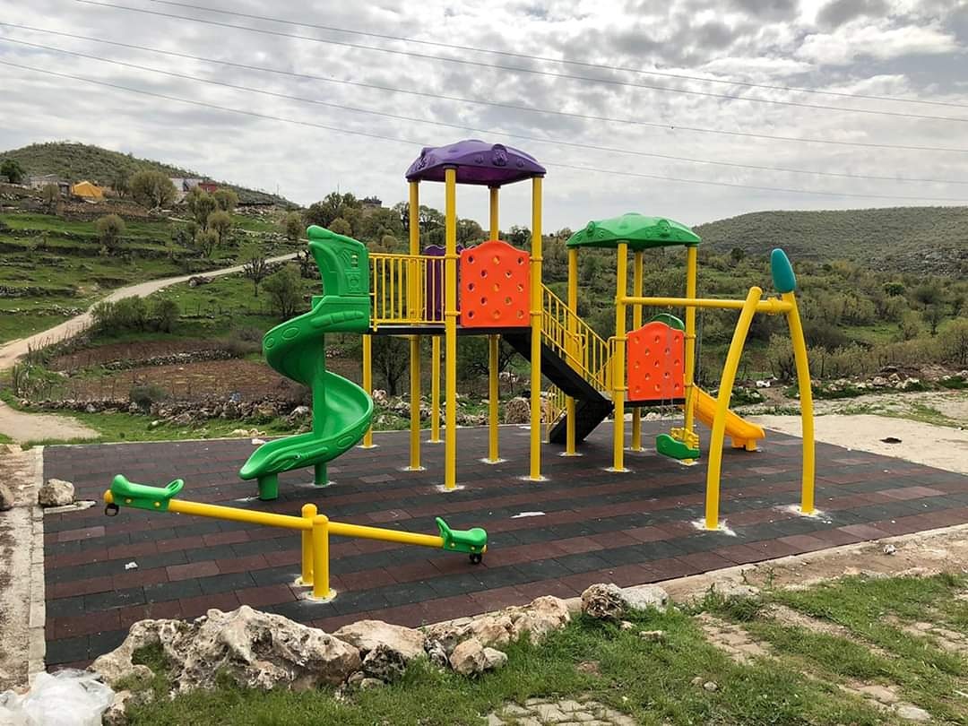 #evdekal ın biz çocuklarınız için parkları hazırlıyoruz
#parktamircisi