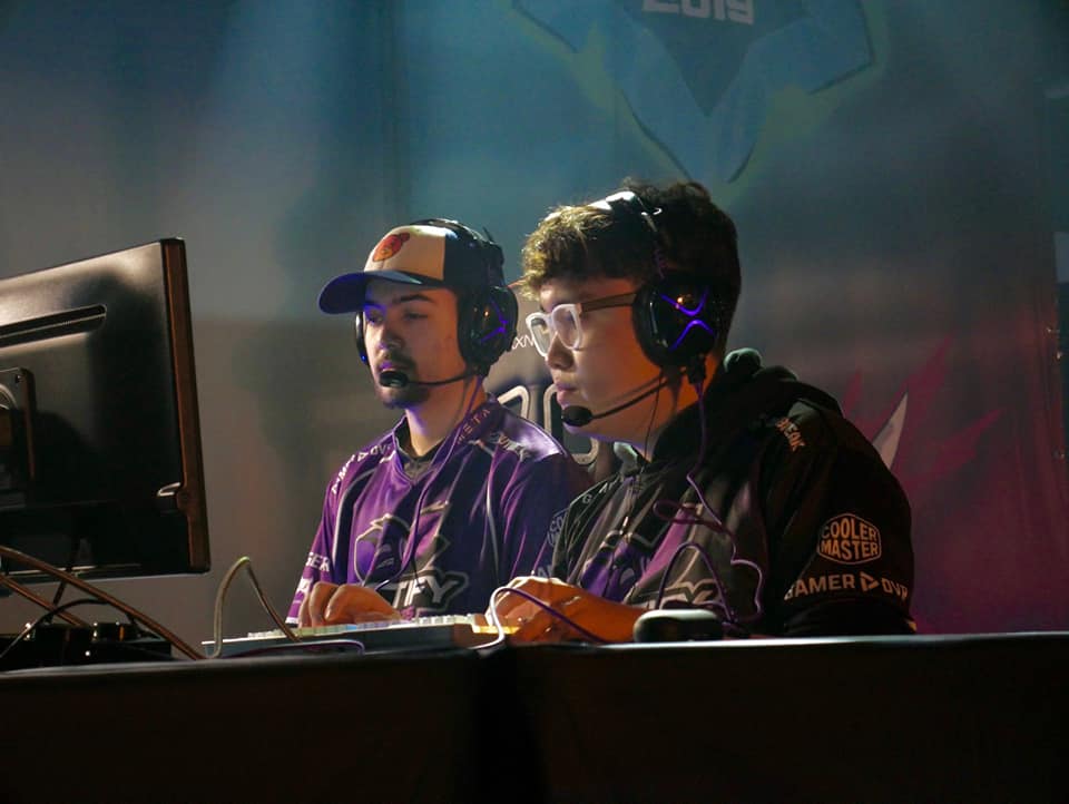 RectifyEsports's tweet photo. It's another @Brawlhalla Game Day for the boys @LilCapped &amp; @ithrowow.

Today begins the Spring 2v2 Championships at 2 PM EST.

Bracket is up: https://t.co/8zpfbZr8wJ

#FearTheSting 
#RectifyBH https://t.co/pGE5qlkQTs