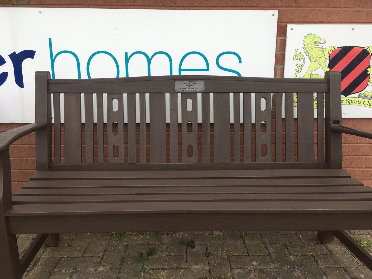 Mickleover_CC's tweet image. 🍺 to a club man, never forgotten.

@Tizard9 as always thinking of you and the family.

#CounterClockwise #Wickets