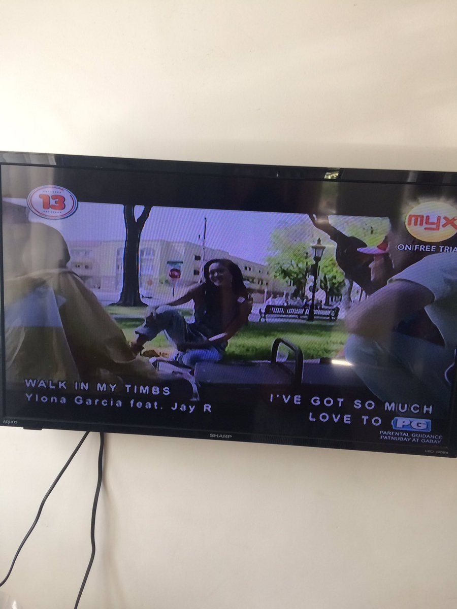 carlowdominguez's tweet photo. Pinoy myx countdown no.13 #walkinmytimbs @ylona_garcia https://t.co/RHbJrKw4Ig