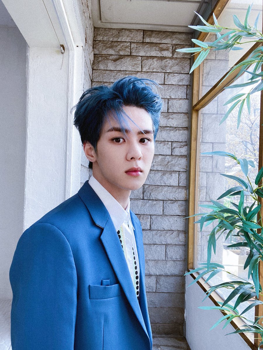 fy_wayv's tweet photo. 200418 #KUN Weibo update 

🌿🌿🌿

#WayV #威神V https://t.co/iiA72xjUds