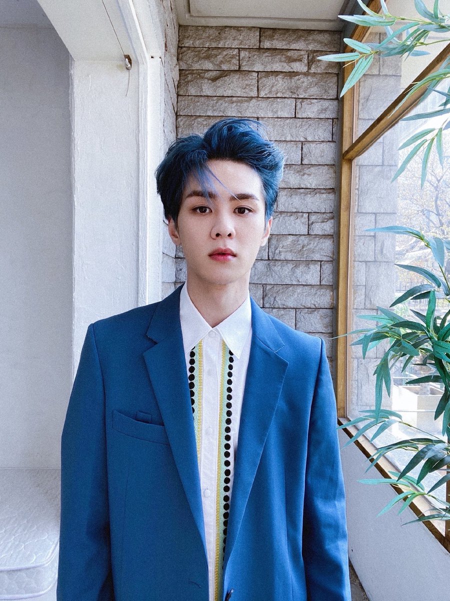 fy_wayv's tweet photo. 200418 #KUN Weibo update 

🌿🌿🌿

#WayV #威神V https://t.co/iiA72xjUds