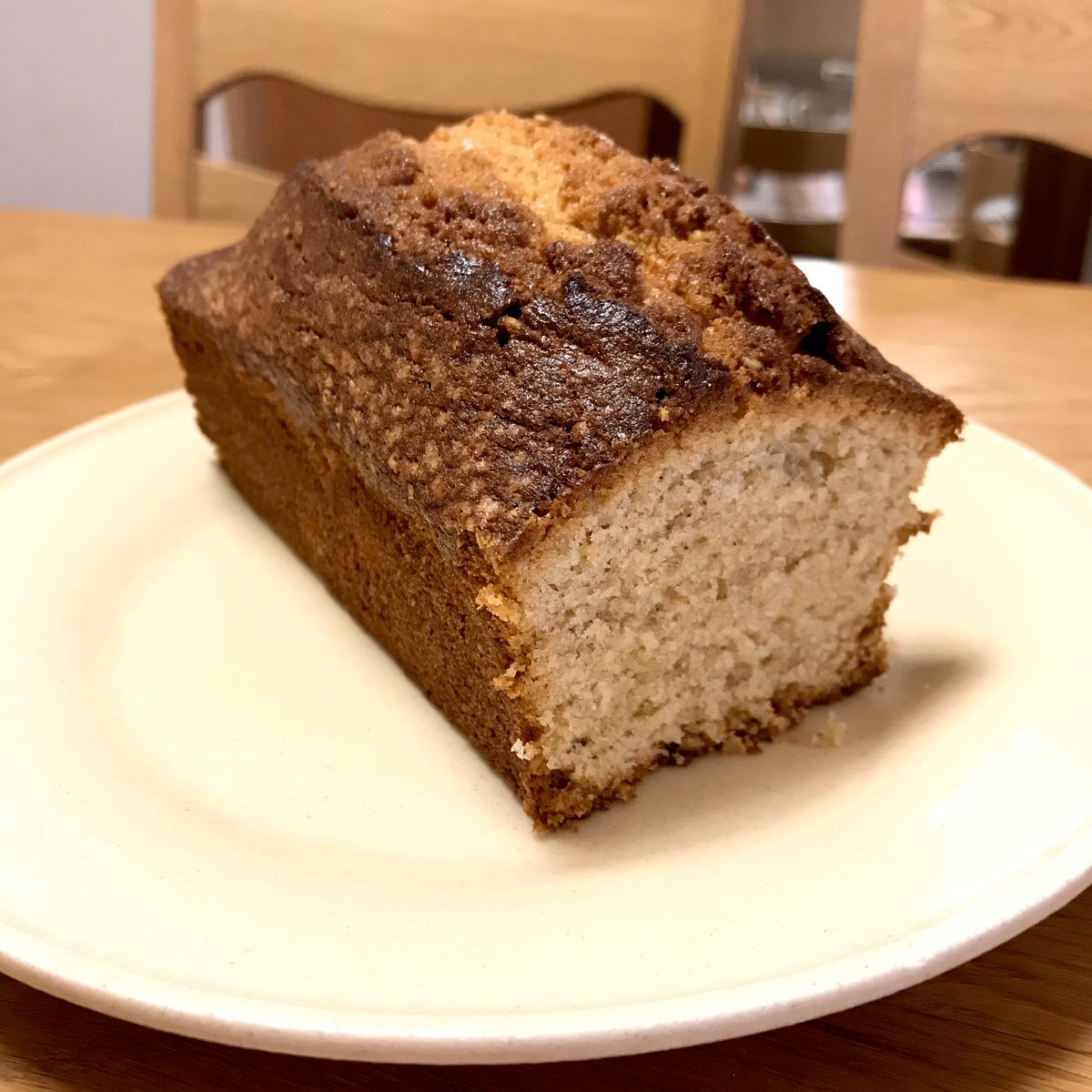 わ と さ か な 全粒粉とごまのパウンドケーキ 香りがすごくいい パサつきそうなイメージだけど バターしっかり入っているのでしっとり 個人的には 少し甘さを控えめにしたい 田中博子さんのレシピより わ と さ か な 全粒粉とごまのパウンドケーキ 香りがすごくいい パサつきそうなイメージだけど バターしっかり入っているのでしっとり 個人的には 少し甘さを控えめにしたい 田中博子さんのレシピより