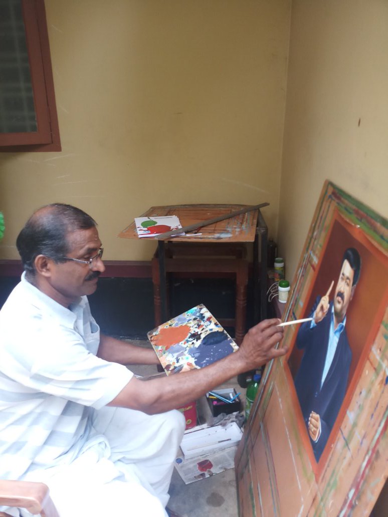 AKHILTPRASAD1's tweet photo. പ്രിയ ലാലേട്ടന് എന്റെ പിതാവ് Artist T.G.Prasad വരച്ച ചിത്രം (Oil on Canvas) Contact No:9946659052 #Mohanlal #Lalettan #artistsupportpledge #oilpainting #art #oil #thecompleteactor #mohanlalfans #lalettanfans https://t.co/z0gfMPmHzB