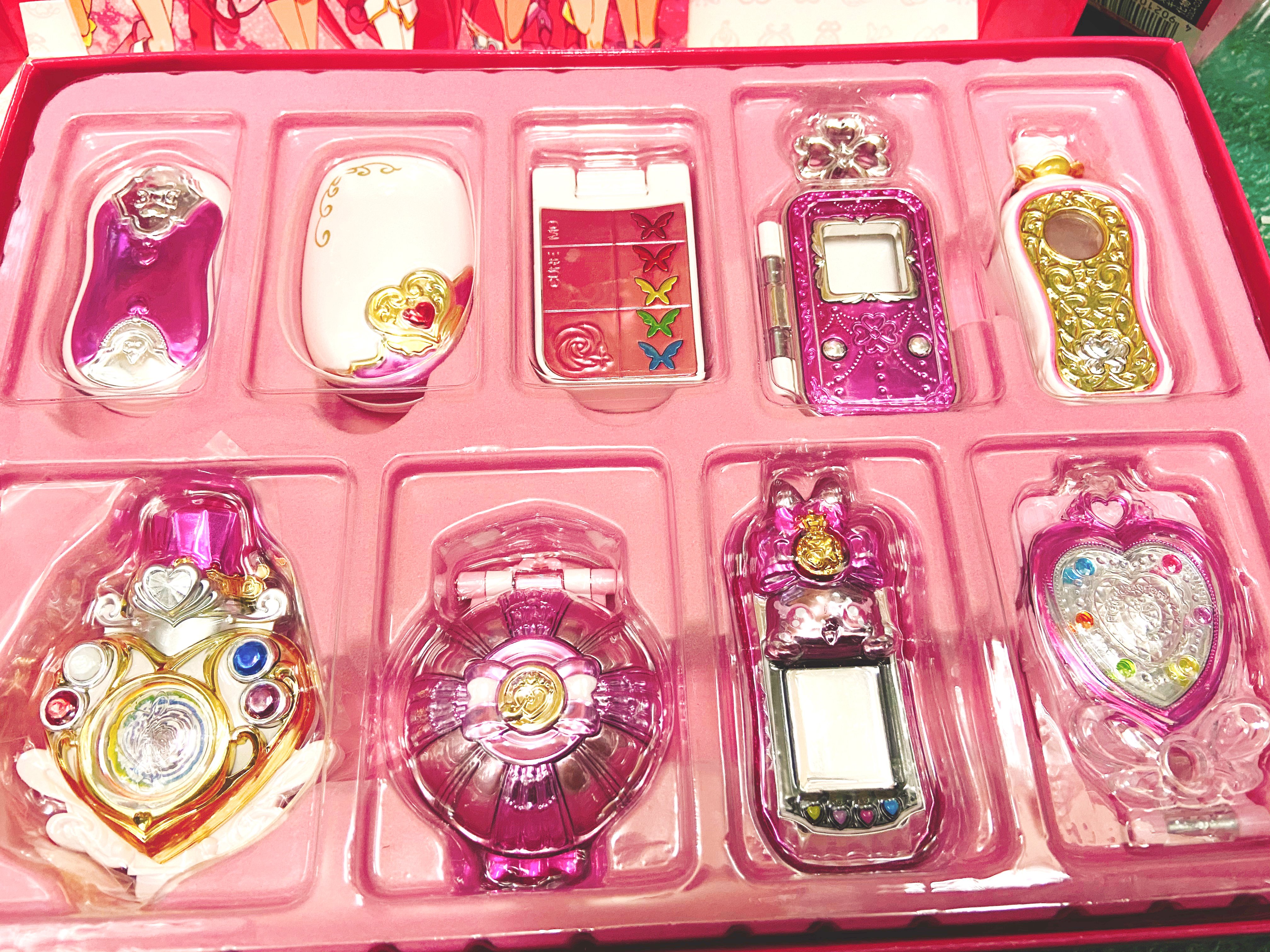 Kasumi ねとらぼでプリキュア記事連載中 私のプリキュアグッズ あと 10周年の時にプレバンで出たプリキュア変身アイテムセット キラッキラで超ステキなの これの15周年版を待ち望んでいる T Co J63hhyvvqa Twitter