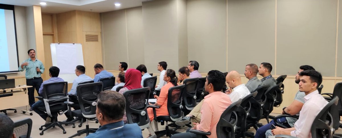 dlearninggalaxy's tweet image. #programmesatthelearninggalaxy
@thelearninggalaxy.in thelearninggalaxy.in | sales@thelearninggalaxy.in | +91-7045775111
#conferencesvenue #conferences #trainings #trainingscentre #meetings #meetingrooms #businesscentre #businesscenter #audiovideo #technology #meetingspaces