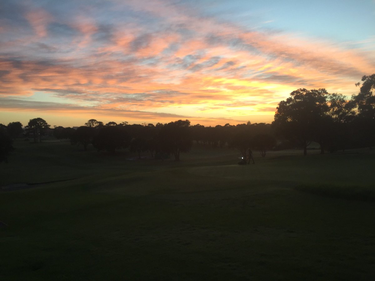 TimWaey's tweet image. It’s been a little bit. But here’s some shots of the workplace.