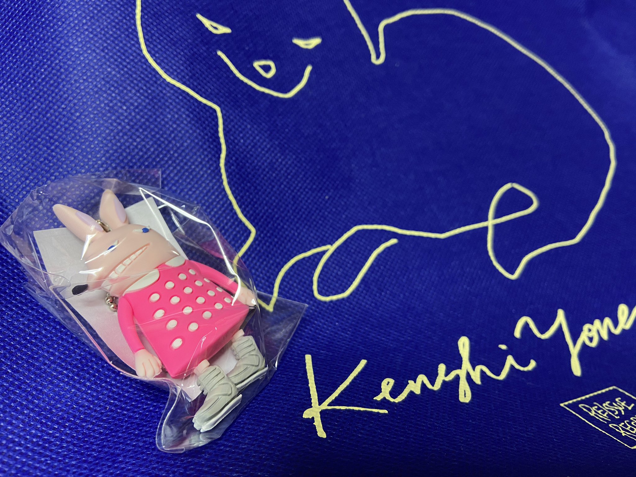 米津玄師 ガチャガチャ キーホルダー ストラップ ネコ 青ウサギ