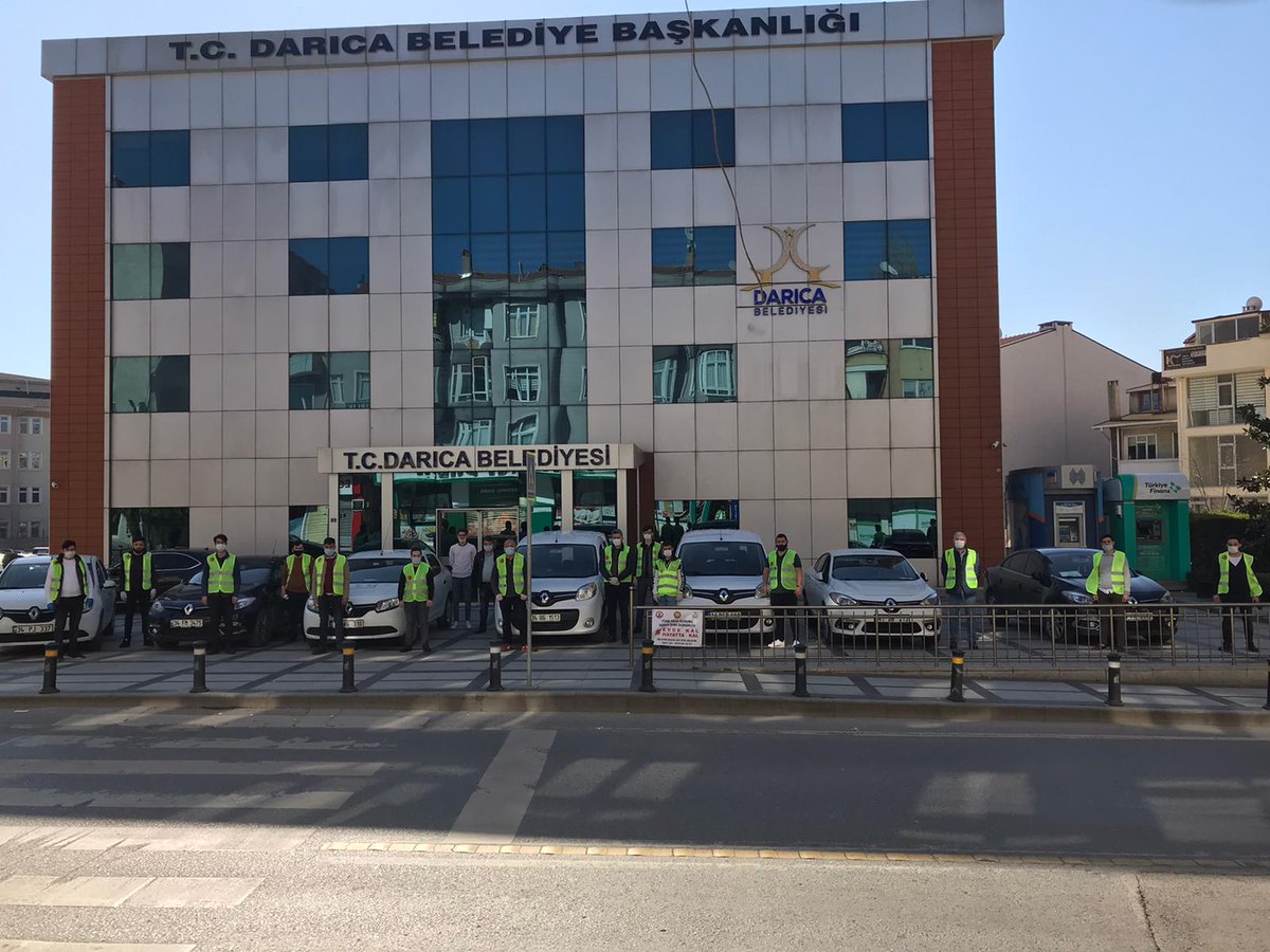 Başkan Bıyık ekibiyle görev başında