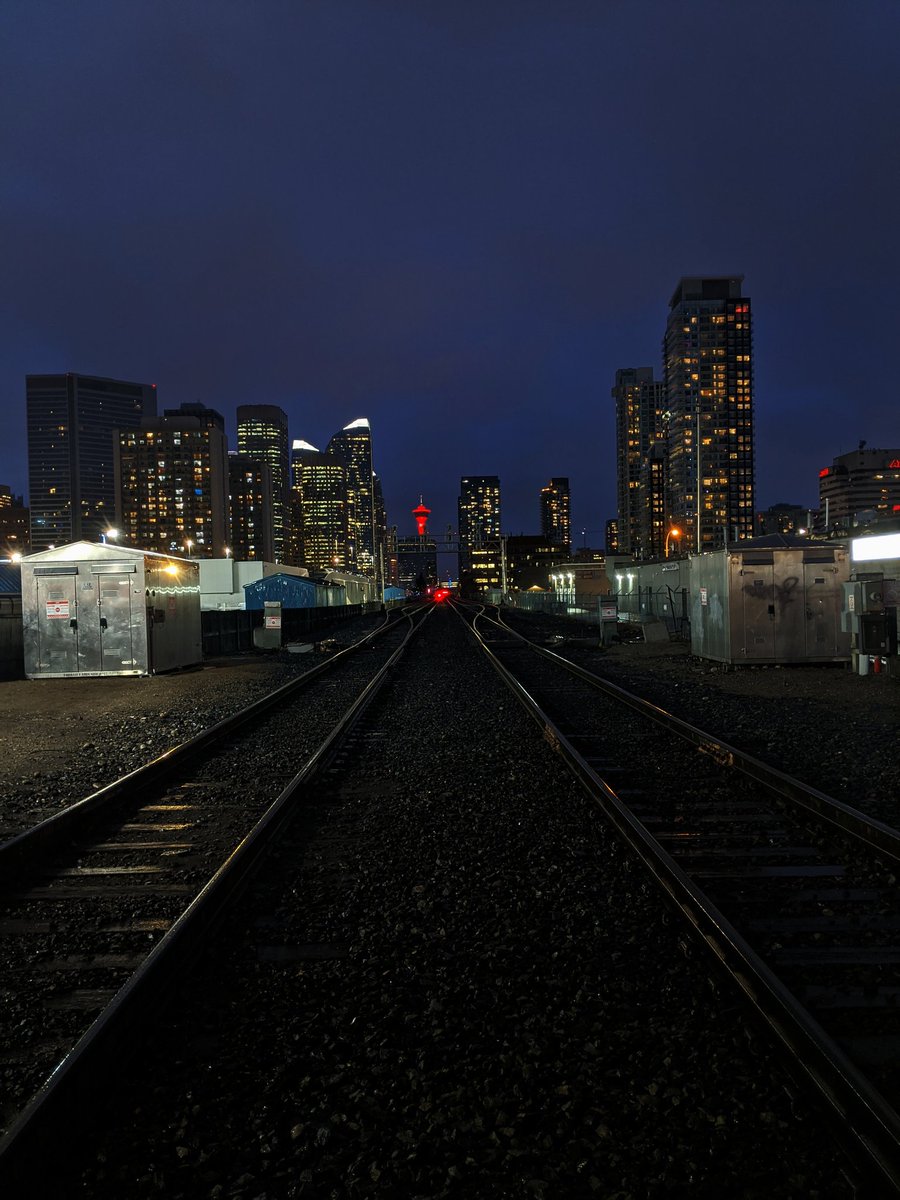 cmcalgary's tweet photo. Went for a walk in the rain earlier. Was nice. #yyc #CaptureCalgary #ourCalgary https://t.co/cdRuDnrpED