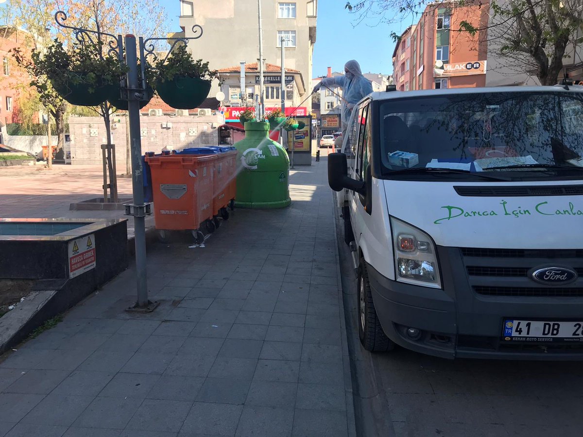 Başkan Bıyık ekibiyle görev başında 