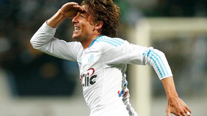 13tifa13's tweet photo. Certains joueurs transpirent la rage de vaincre sur un terrain, et lui en faisait parti 💪⚽🇦🇷 Heinze
#ConfinementOM #TeamOM #droitaubut https://t.co/giknaOVywh