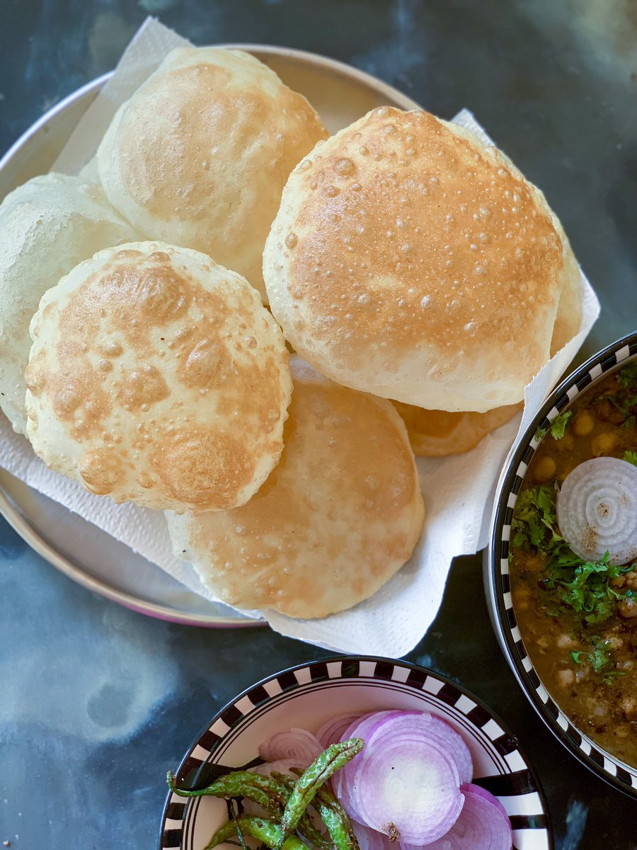 Stop whatever you are doing and look at my brunch today Sourdough Bhatura and chole.Recipe of both exist on blog but I’ll try and do a step by step too in stories (but a nap first, ate way too many of them today). ⁣