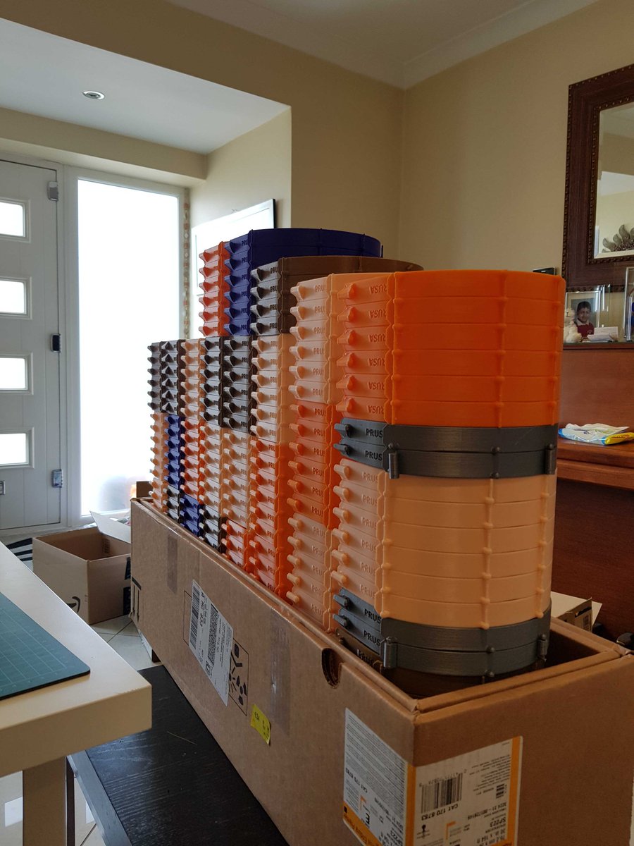 More face shields out the door! We are still in need of acetate. If you have some laying around or know of a company that can donate/sell to us at a decent price, please get in touch! contact@makers4thenhs.com