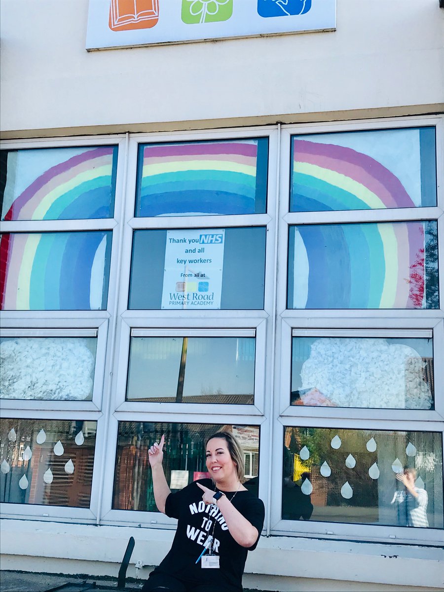 adeleward1975's tweet photo. Our children made these for our school... thanking all the key workers. Proud and honoured to work in this community. 

West Road Primary Academy 
@MayorRos @DoncasterDamian @mark4thorne @TeenteenCo @SusanJDurant https://t.co/oBjN7bE5uZ