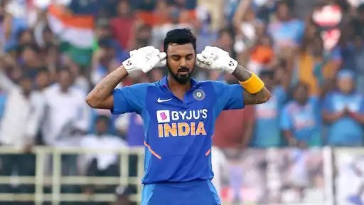 _rchie0425's tweet photo. #HappyBirthdayKLRahul

One man with alot of Talent 👏❤😎
Can Open ✔
Can Bat At #3Num ✔
Can Bat at #4Num ✔
Can Bat at #5Num
Can Wicket Keeping ✔
Can Lead the #TeamIndia ✔

Kamaal Lajawaab Rahul 👏
Happy Birthday #KLRahul  🎂 https://t.co/lFTu63w5Hi
