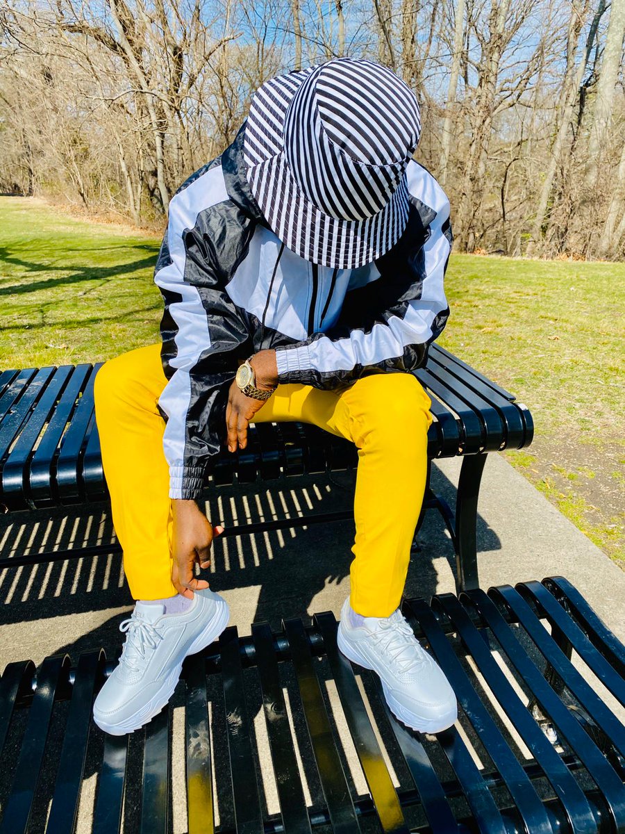 IsaiahYT3's tweet photo. It ain't about how #hard_you_hit it's about how you hard you can #get https://t.co/V1qYTT5jwA