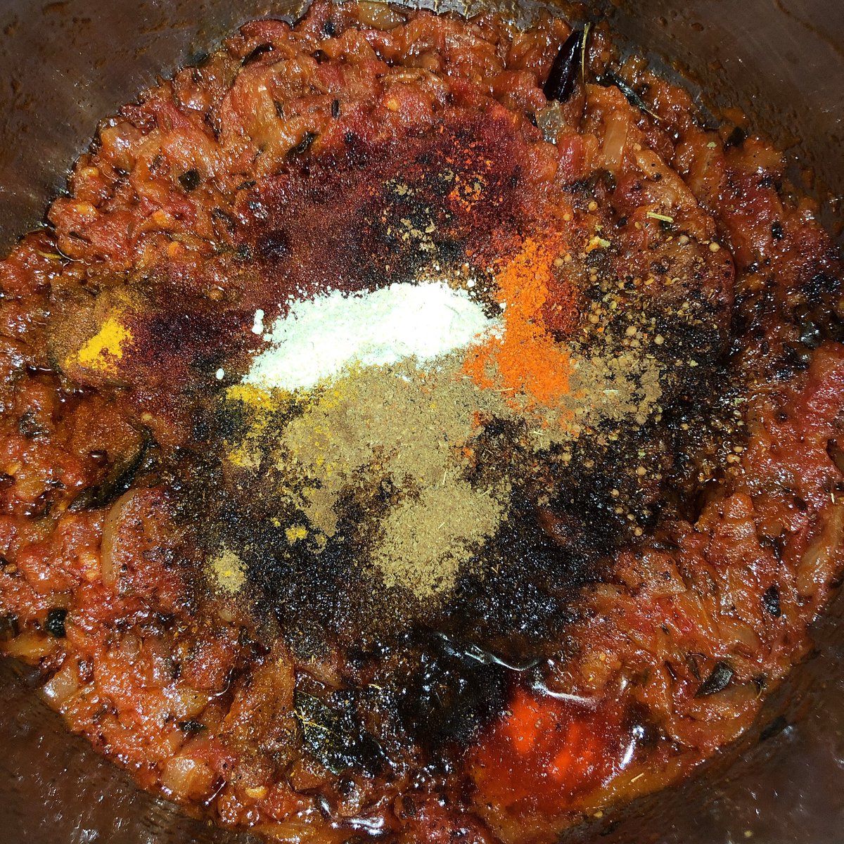 Stmk サフランは高価なので いつもくちなしの実で色出ししてます 家カレー ビリヤニ マトンビリヤニ Stmk サフランは高価なので いつもくちなしの実で色出ししてます 家カレー ビリヤニ マトンビリヤニ