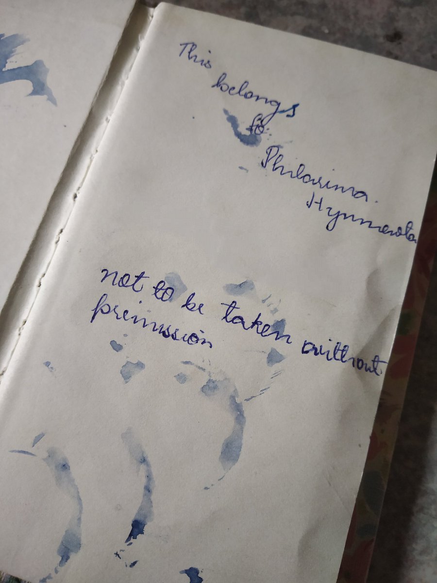 philarima's tweet photo. Found my old phone book from when I was 10 years old!!!
It has all my friend's (classmates) landline numbers, and I think I should try & call all those numbers to see if they're still in use๐
#QuarantineFind https://t.co/k3fb2pYGCT