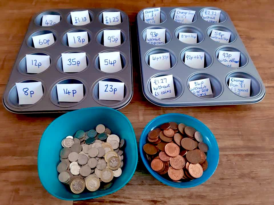 CGPrimary's tweet photo. A really cool way of learning about money whilst at home! Can be adjusted for all ages depending on the amount and the coins used! #CGPMath #CGPMD Mrs Kelleher ππ°π·ββ https://t.co/tqyIScQvo5
