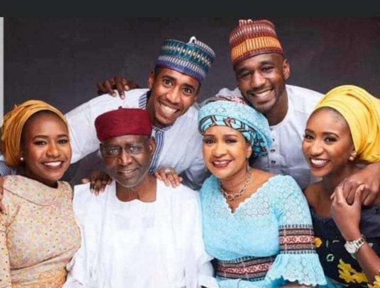 thecableng's tweet photo. OBITUARY: Abba Kyari, Cambridge product who resisted joining the army but died ‘a loyal soldier’ | TheCable https://t.co/ZeLj2Bmjp2

#AbbaKyari https://t.co/mrEUKtW0WD
