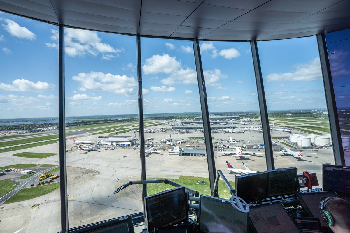 HeathrowAirport's tweet photo. We would like to thank our wonderful @NATS colleagues for their on-going work during this time and every other day. Here's to all the essential flights you've been coordinating so far. #InThisTogether https://t.co/W00ClYlFQ8