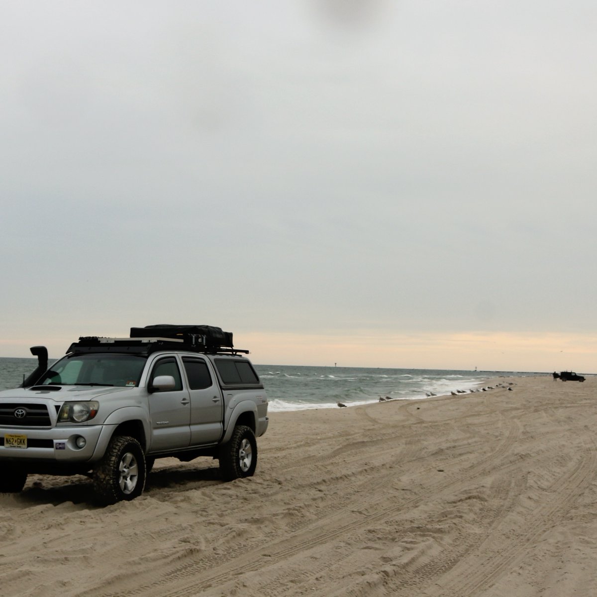 KFlo_tacoma's tweet photo. #Sideshot #Saturday at the beach!
#tacoma #toyota #photography #offroad #tacomabeast #runner #landcruiser #toyotatacoma #overland #trd #jeep #pnw #tundra #fj #truck #trucks #yota #tacomaworld #offroading #overlanding #letsgoplaces #lifted #Toyotas #adventure #toyotatundra https://t.co/mmV1KznOB8