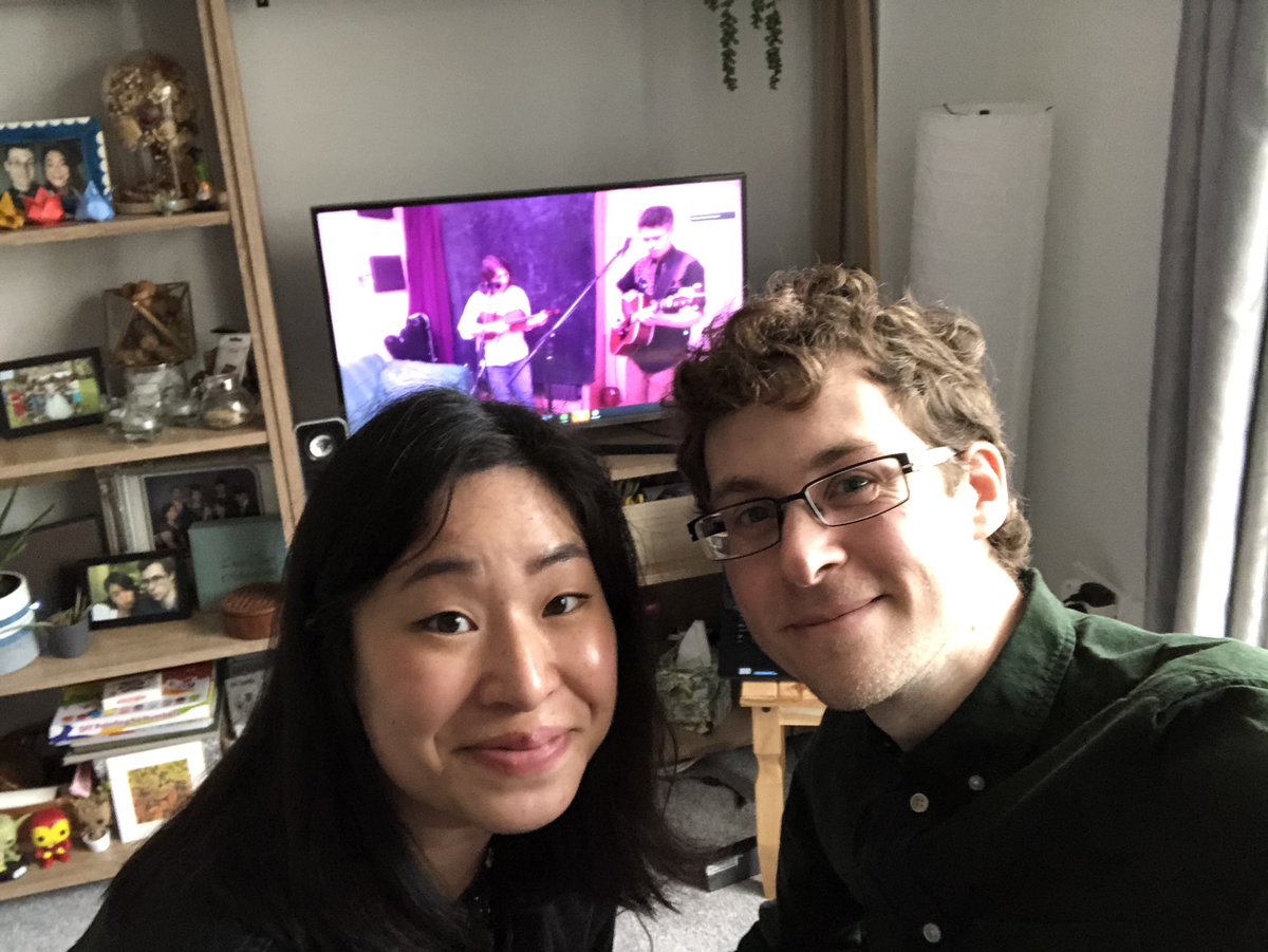Laurie_CF's tweet photo. @gilmoreroberts @FolkWeekend Thanks so much for the brilliant remote performance, and for the recordings tonight! Hope you can find time for Shuffle &amp; Deal 🃏 Great to see you again! https://t.co/st99dqXNyd