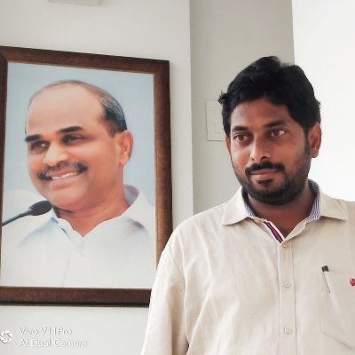 aby0912's tweet photo. @TylerDurden_ @Sagardovari @YSRCParty @APPOLICE100 @IGWomenSafety @cyberabadpolice @TelanganaDGP @dgpapofficial Potential rapist on the loose here’s the image of him stay safe people of Andhra stay safe 🙏🙏 https://t.co/0fQOzDHIIa