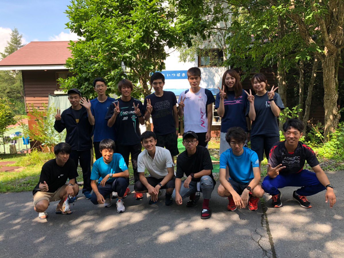 ygu_ac's tweet photo. 自粛期間で大人数で集まって練習をすることができない状況ではありますが、山梨学院大学陸上クラブは新入生の入部をお待ちしております🏃‍♂️💨
質問等、なんでも受け付けていますのでDMへどうぞ！
本日の写真は去年の菅平合宿の写真です！！
ぜひ拡散よろしくお願いします☺️
#春から山梨学院大 https://t.co/doGrzNrOCt