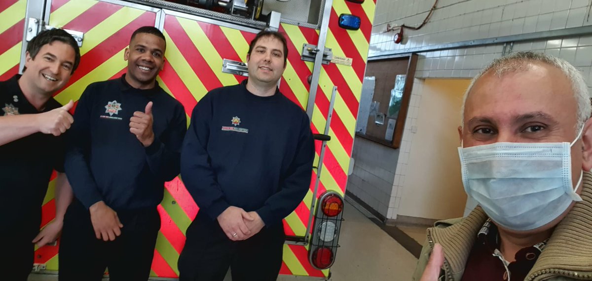 Yesterday's meals for the WM Ambulance and Fire Services at West Bromwich provided free by Guru Ravidass Bhawan.  Volunteer driver was Satty Sohpal fighting #Covid_19
You can help by donating at
<a href="/justgiving/">JustGiving</a> justgiving.com/campaign/GuruR…