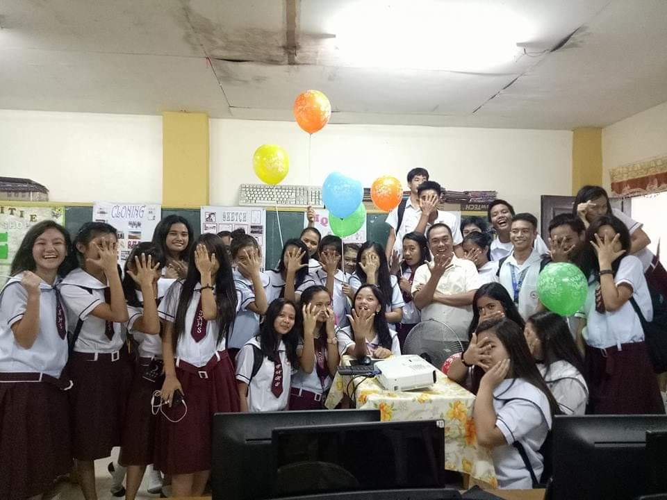 Mellaiii's tweet photo. ROSAS🌹 DYAMANTES 💎
MASYADO KONA KAYO NAMIMISS! ARAT NA! SHOT NA TAYO W/ SIR😂 https://t.co/gD0MPGxlDV