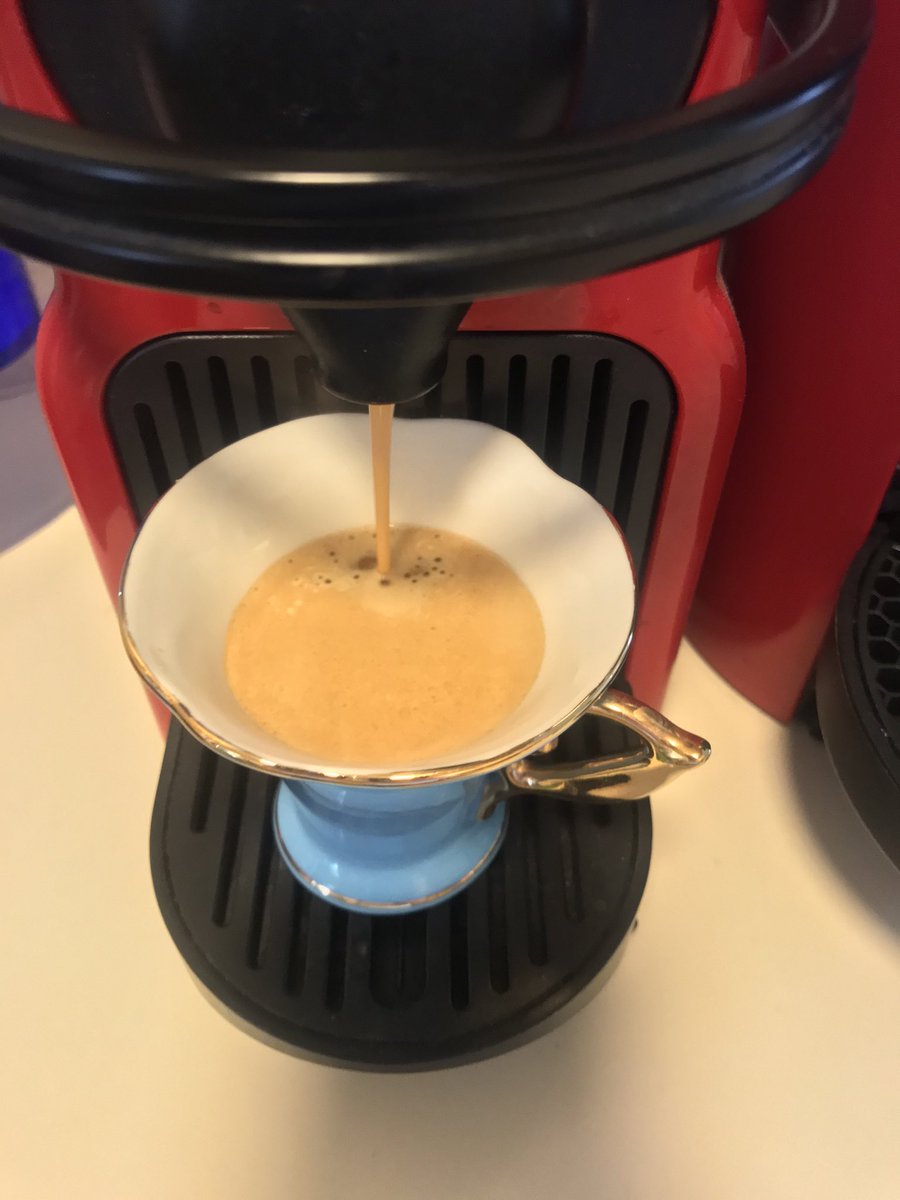 BaritoneCotton's tweet photo. What is an #operasinger to do if you can’t be in your apt in #Milano ? You need to bring some of #Italy to you. Thanks ⁦⁦@illyUSA⁩ !!! #baritone #baritoneproblems https://t.co/OcEVmq9YZa