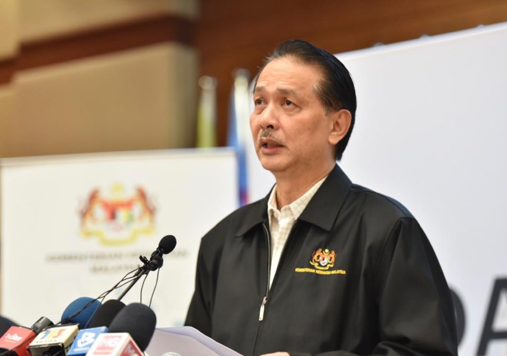 Terkini #COVID19Malaysia 18 April 2020.

Jumlah kes baru positif, 54 kes.
Jumlah keseluruhan kes positif, 5,305 kes.

Jumlah pesakit discaj, 135 kes. Jumlah kes sembuh, 3,102 kes.

 49 kes dirawat di ICU, 26 daripada jumlah tersebut memerlukan bantuan alat pernafasan.