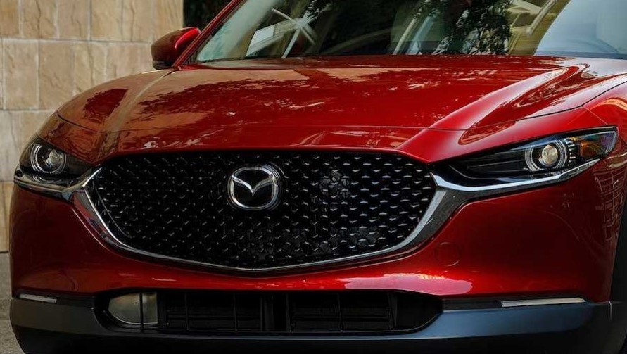 CarWale's tweet photo. Mazda has applied for a patent in Japan that could point to a return for the brand's rotary engine.
To know more click here: https://t.co/CalYpx8KeQ
#CWNews #Mazda #RotaryWheel #AWD #ElectricMotor https://t.co/OE8vbvzIzh