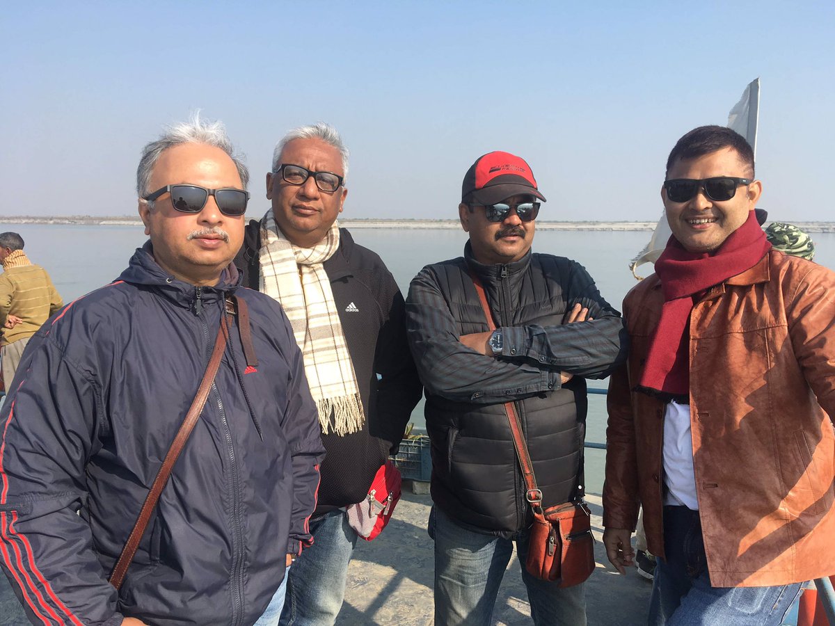mrinaltalukdar8's tweet photo. Found finally. When we were 16, 21, 27 & 51. Getting old @UtpalBorpujari @rduttachoudhury https://t.co/NyokvwYcwx