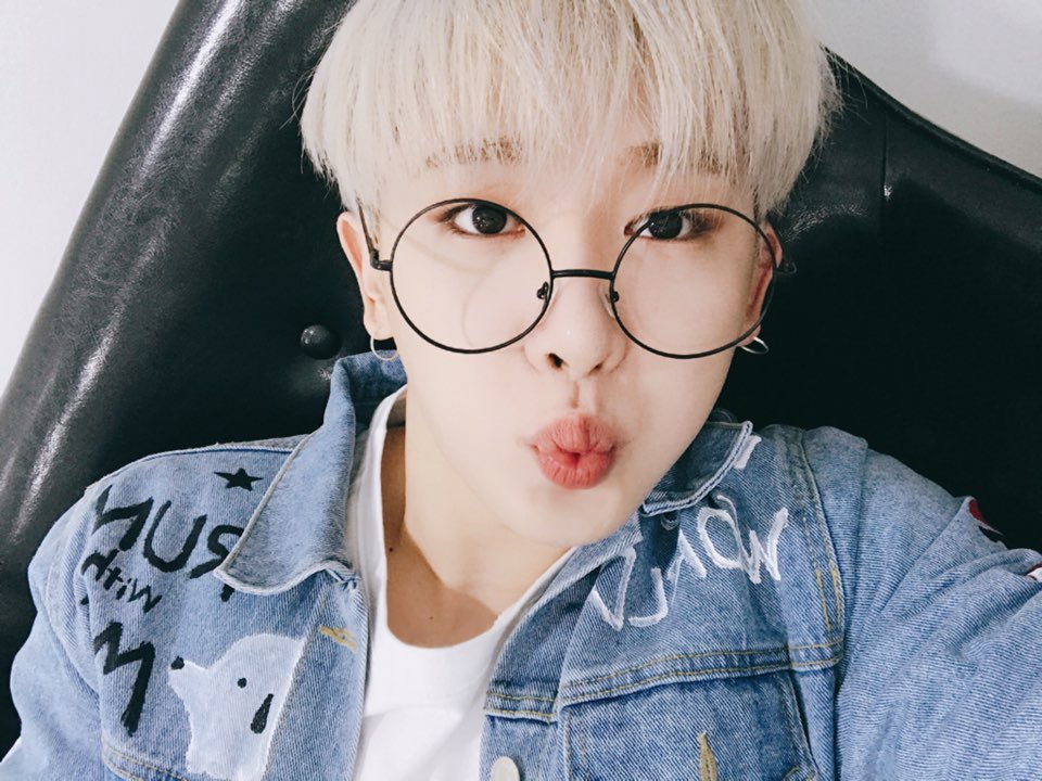 wonhonthisday's tweet photo. → 170418
wonho on this day 
18th April - 2017 https://t.co/GDFZ18nYcM