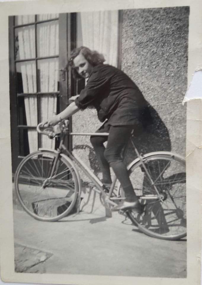 Andrea Butcher tweet media