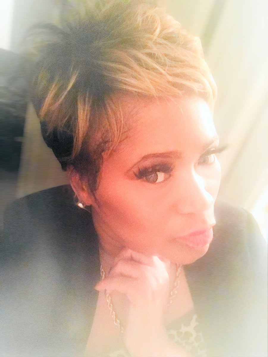 jettredd's tweet photo. Cute still with short hair https://t.co/YzFPycjvPD