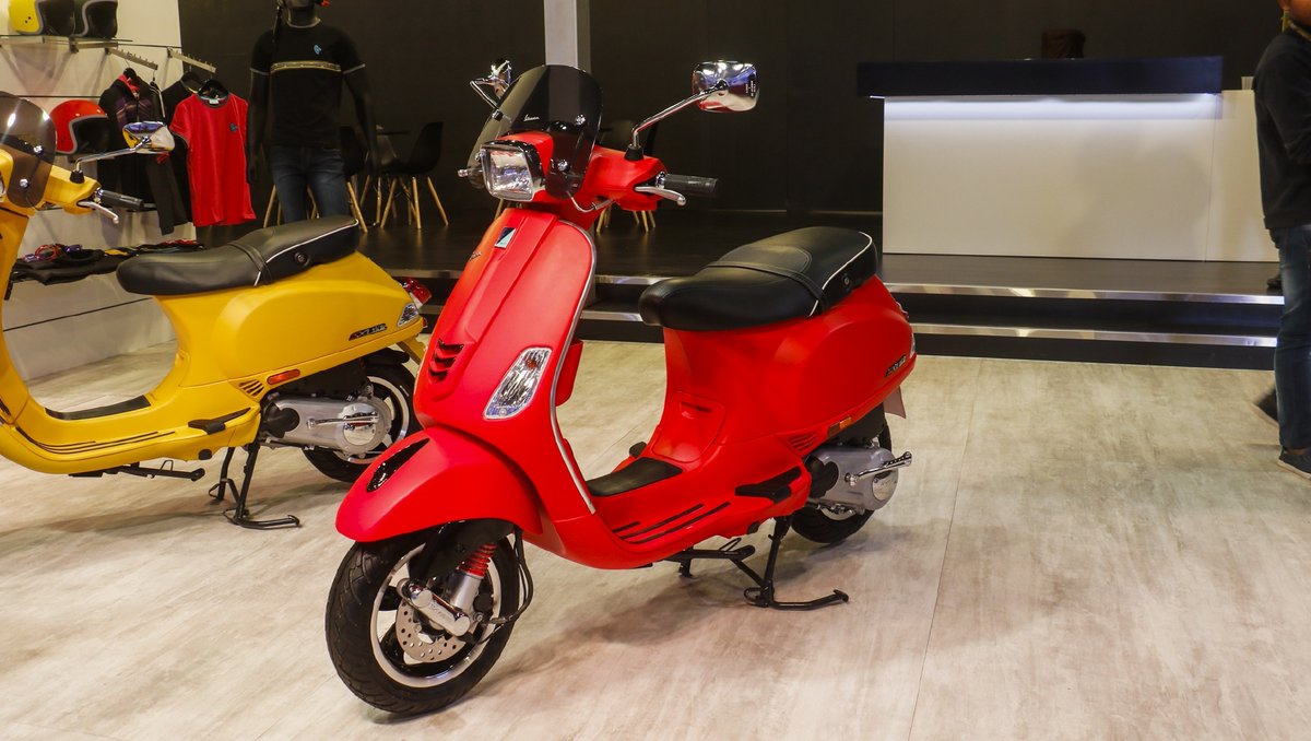 Bikewale On Twitter The Vespa Sxl Is An All New 150cc Offering