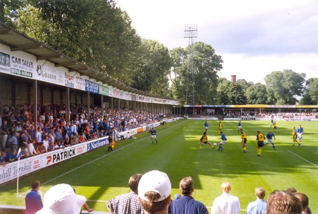GroundsRetro's tweet photo. Gay Meadow. Shrewsbury Town. #SALOP https://t.co/9zx9lIdkOU