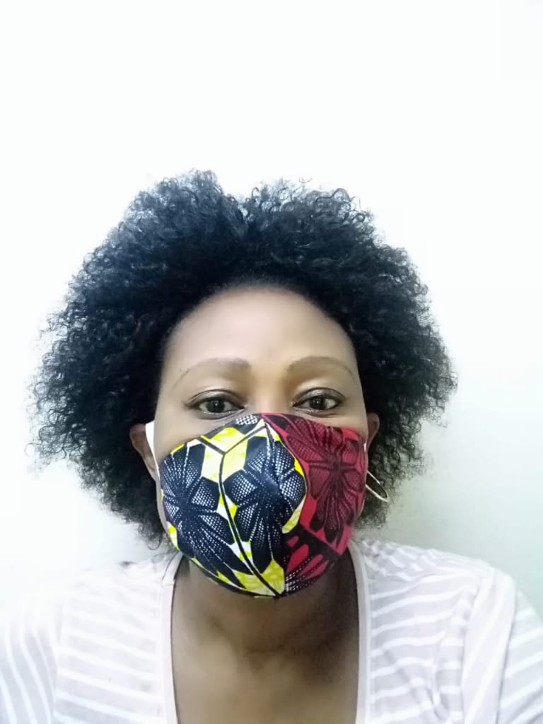 Mabuuu6's tweet photo. Get your face mask wit R30 https://t.co/s22NW24aRx