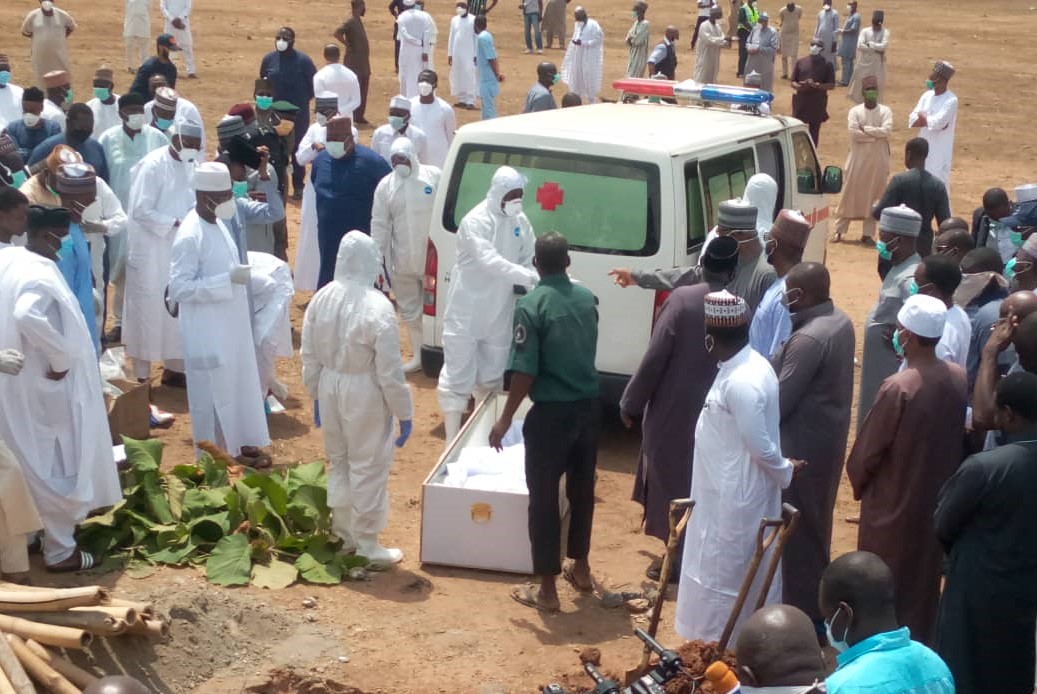 MobilePunch's tweet photo. PHOTOS: Abba Kyari buried in Abuja https://t.co/m25lqC0vKR
