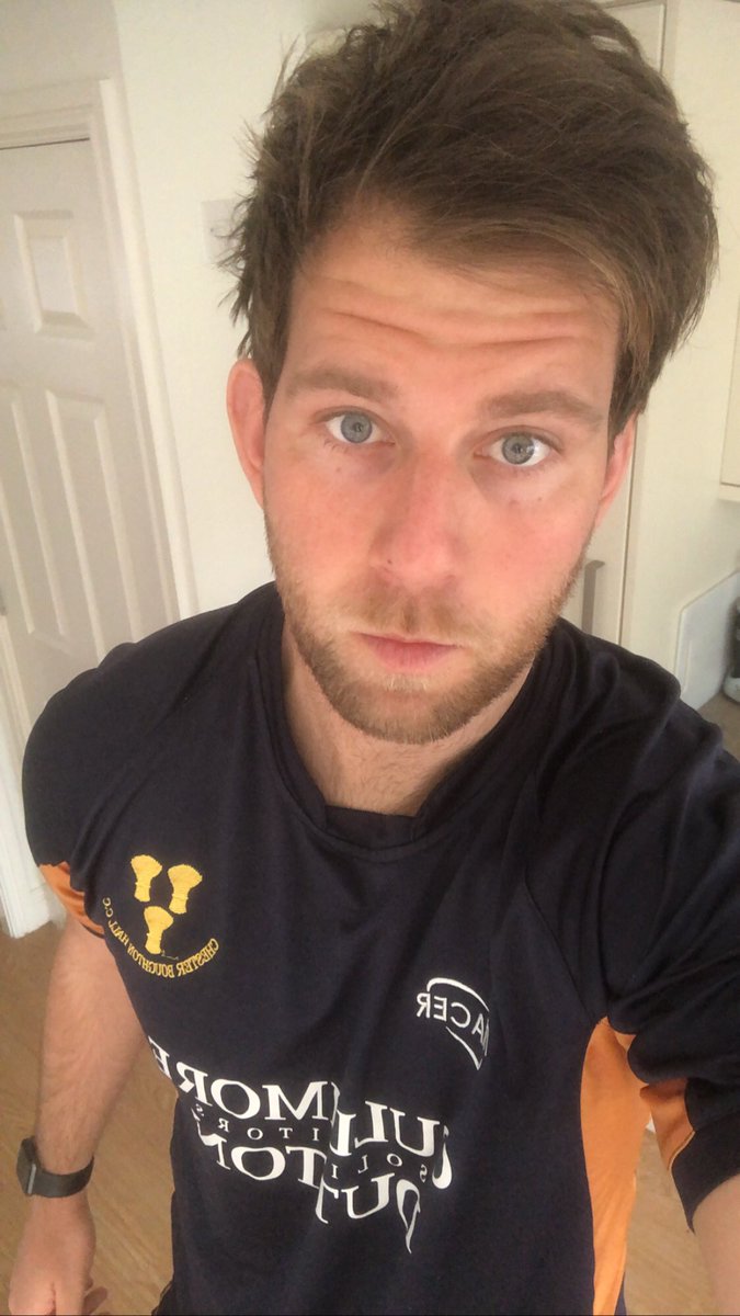 awmet's tweet image. Should be the first game of the season today but instead we run for a good cause and too support the lads @ElDino169 @rickmoore11 @CBHCC #RunforDan #virtualfunrun #BeAmazing