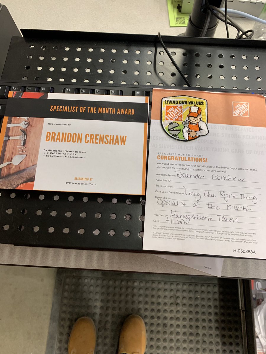 THIS HAPPENED TODAY THANKS MANAGEMENT TEAM ⁦<a href="/medegraa/">Mike Dutch DeGraaf</a>⁩ ⁦<a href="/letsdothisNovi/">Novi Home Depot</a>⁩@PAUL SM