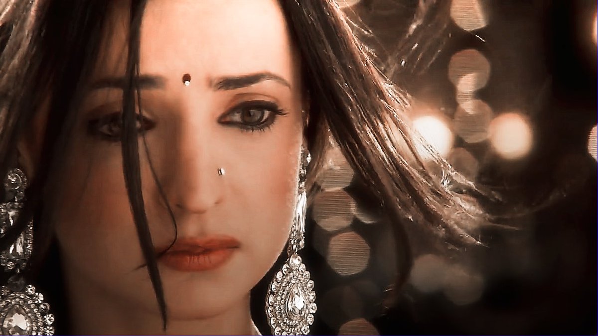 Beauty in Red  #Arshi  #RabbaVe  #IPKKND #SanayaIrani  #KhushiKumariGupta