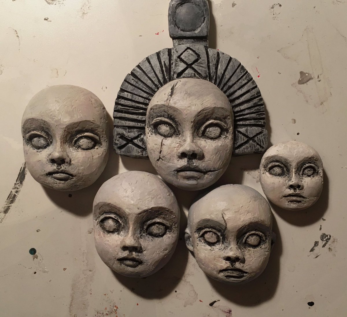 New faces.

..

#polymerclaysculpture #facesculpture #smallsculptures #handsculptedart #workinprogress #artcloseup #artfaces #clayfaces #outsiderart #folkart