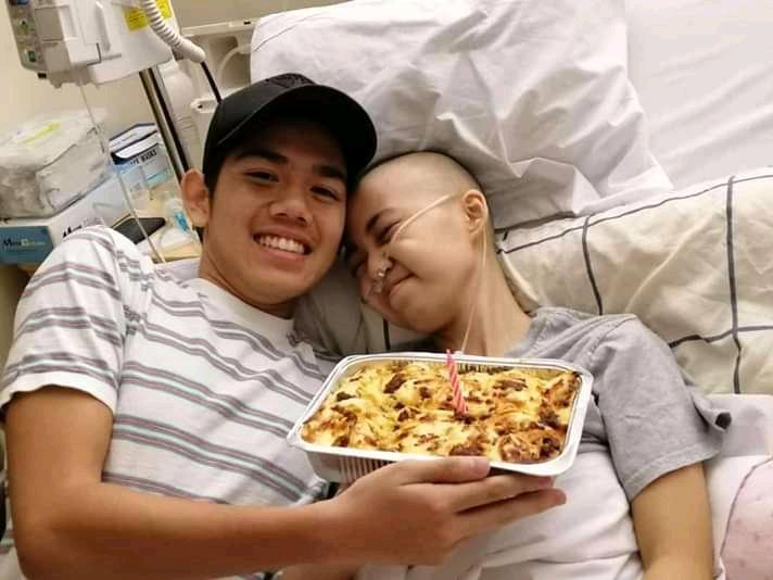 joycee_maxspicy's tweet photo. Naalala ko lang sila,💕 at hanggang ngayon kada mag you-youtube ako di pedeng hindi ko mapanood ang story nila🤦♥️ Hanggang ngayon din kada mapapanood ko yun di ko maiwasang hindi maiyak😭🤧 lalo na nong pinalabas sila sa Rated K.
#GabandMax
#GabXine
#LiveLifetotheMax https://t.co/G7szNRJHAK