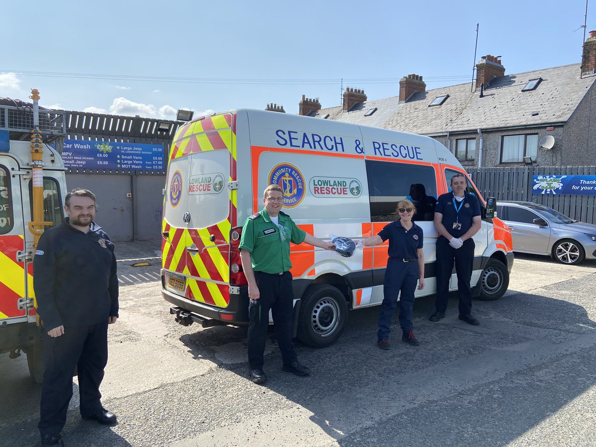 SJANI_Northern's tweet photo. Thank you to @HeroShield_ for your kind donation of face shields. These will be used by our volunteer crews as they assist @NIAS999

Pictured receiving our face shields from @CommunityRescue is Brian our District Manager. Thank you to CRS for helping to distribute across NI 💚 https://t.co/1VcfcJjZOD