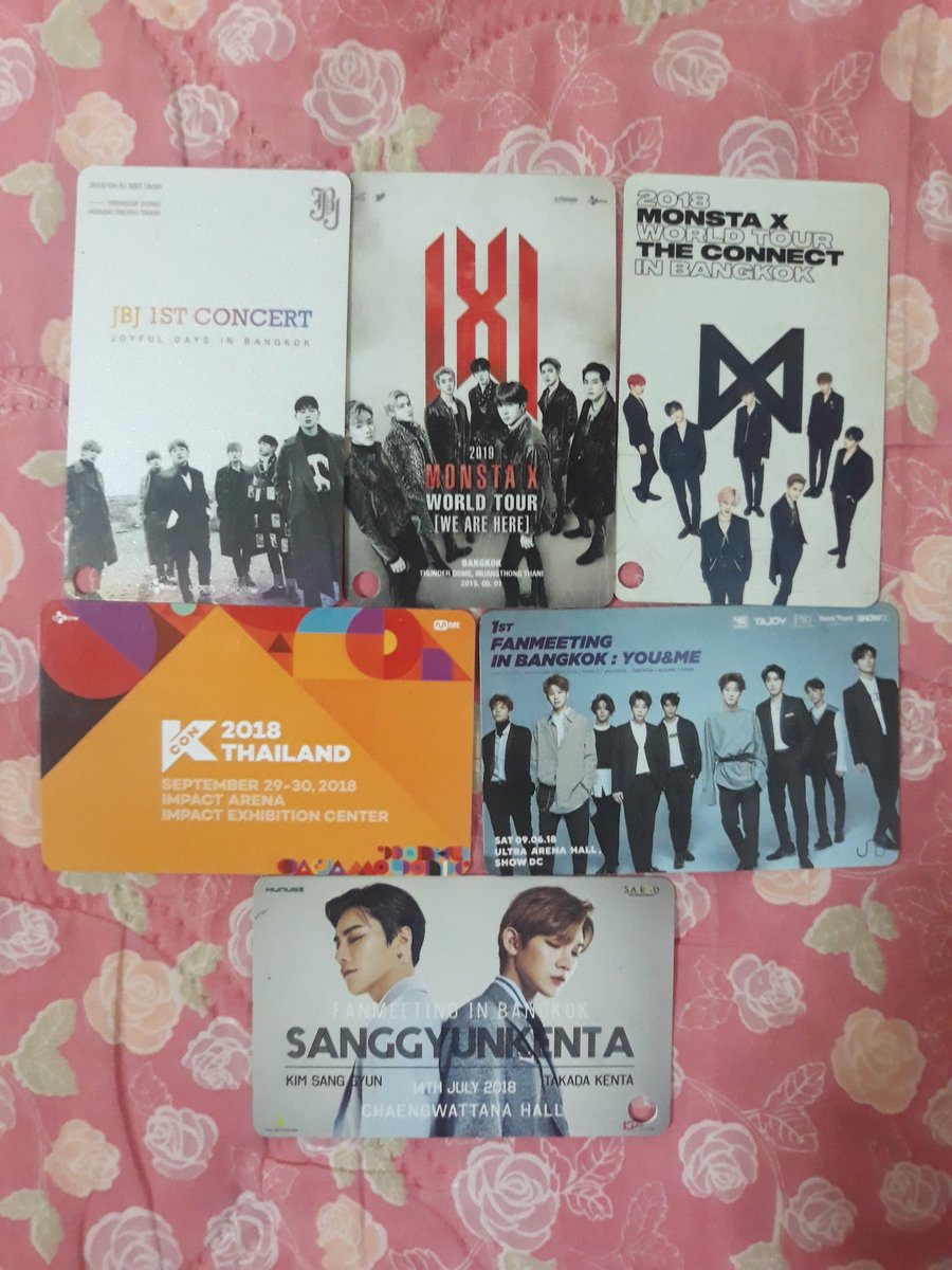 fafaful's tweet photo. ขายบัตรแข็ง 200฿ทุกใบจ้า รวมส่งแล้วค้าบ สนใจเดมมาเลย พร้อมส่ง❤
#ตลาดนัดJBJ #ตลาดนัดJBJ95 #ตลาดนัดมอนเบเบ้ #ตลาดนัดUNB #Kcon2018 #ตลาดนัดรวมด้อม https://t.co/EufQpmtUZm